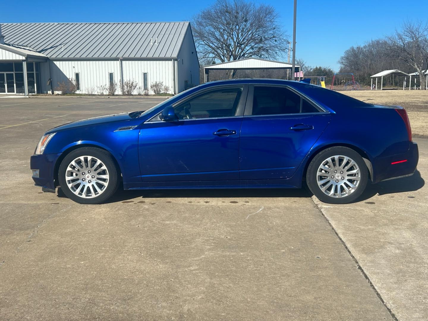 2012 BLUE /TAN Cadillac CTS CTS (1G6DS5E32C0) with an 3.6L V6 engine, AUTOMATIC transmission, located at 17760 Hwy 62, Morris, OK, 74445, (918) 733-4887, 35.609104, -95.877060 - Photo#7